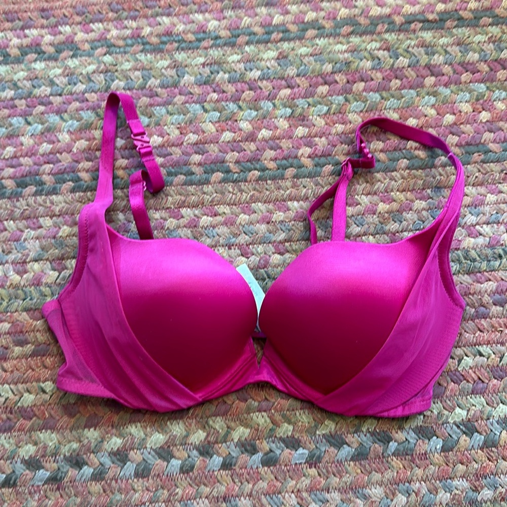 VICTORIAS SECRET JEWEL TONE PINK PADDED DEMI BRA